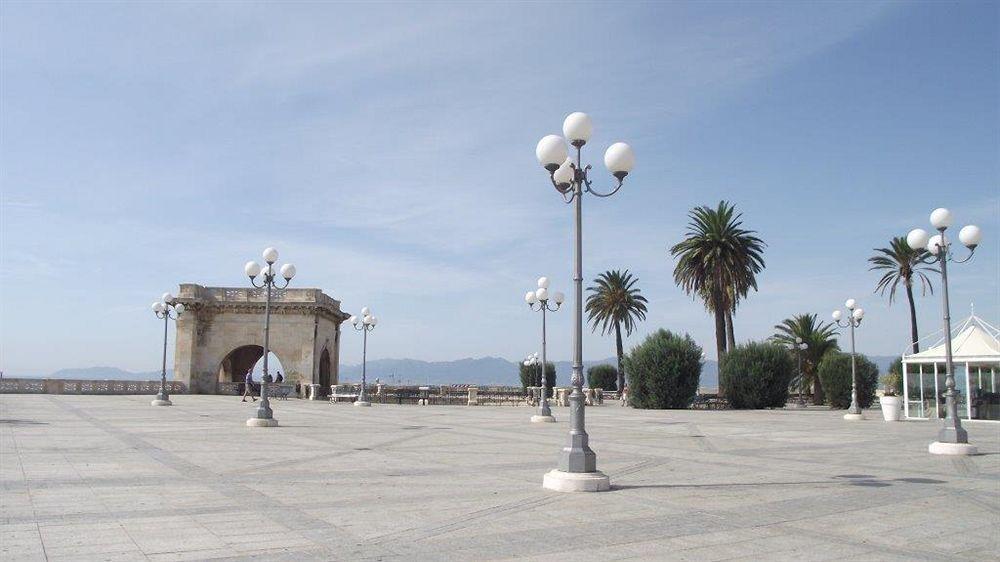 Cagliari Affittacamere Castello Esterno foto